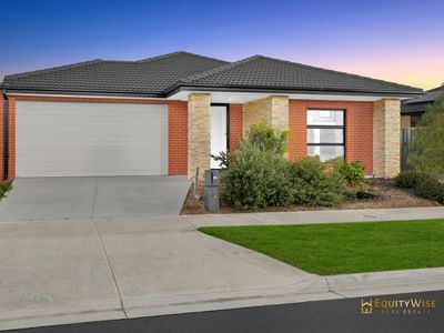 12 Perceval Place, Mambourin