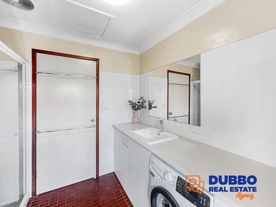 2 / 10 Goode Street, Dubbo