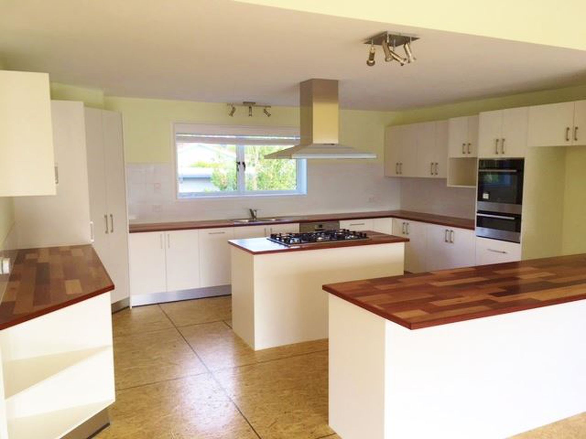 17A Beach Street, Lake Tabourie