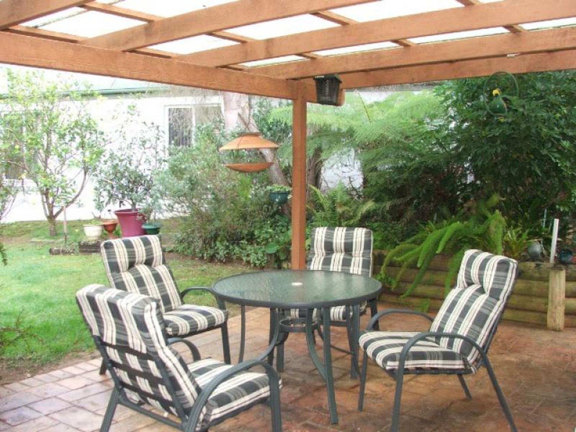 2 / 16 Augusta Place, Mollymook