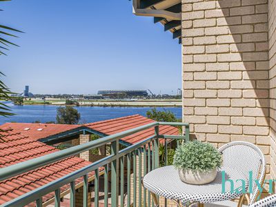 9 / 23 Kirkham Hill Terrace, Maylands