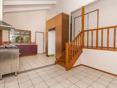 5 Hill Park Crescent, Rochedale South