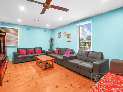 3 & 3A Tent Street, Kingswood