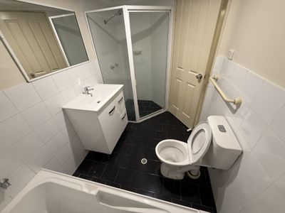 6 / 53 Bathurst Street, Liverpool