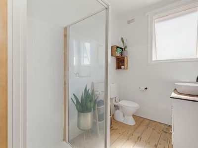 11 Long Court, Ladys Pass
