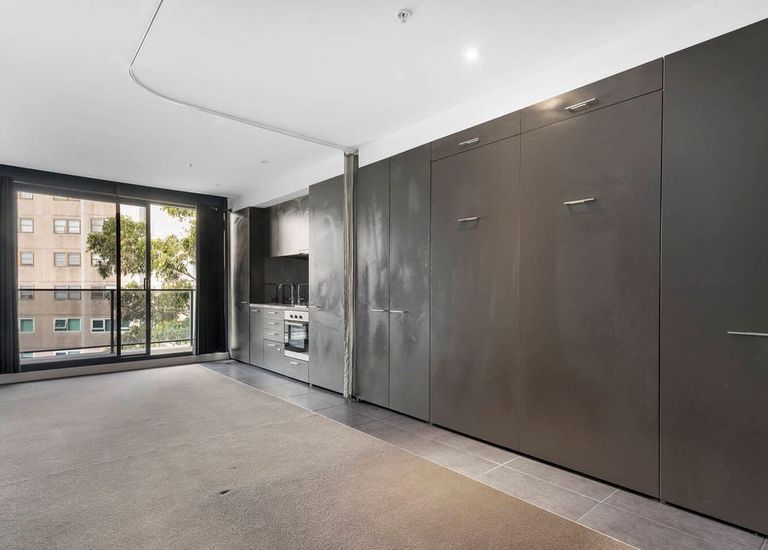 705 / 30-34 Bray Street, South Yarra