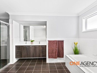 9 Hickory Crescent, Bangalee