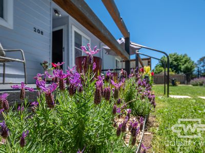 208 Sandon Street, South Guyra