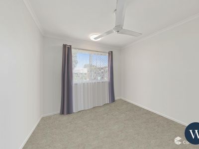16 James Road, Beachmere