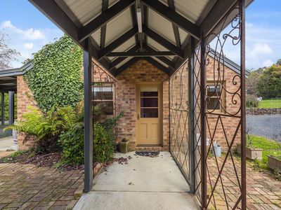 23 Bent Street, Macedon