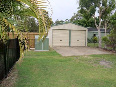 59 Ladbroke Crescent, Urangan