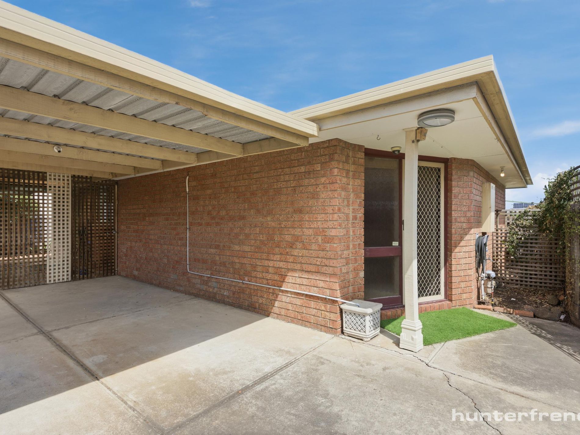 2/69 High Street South, Altona Meadows