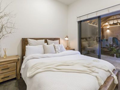 2 Highview  Court, Rye