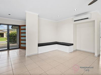 4 Mount Close, Edmonton