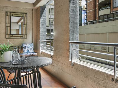 210 / 1 Poplar Street, Surry Hills