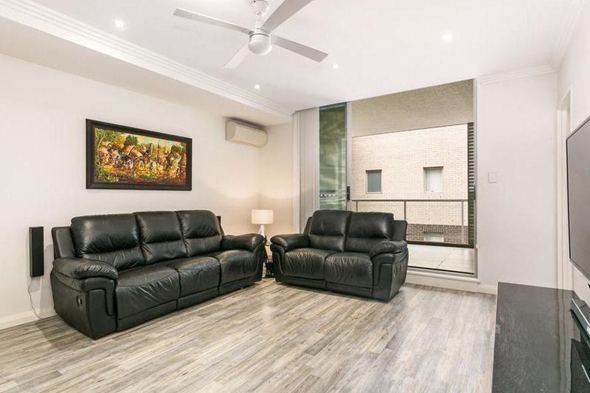 D301 / 81-86 Courallie Avenue, Homebush West