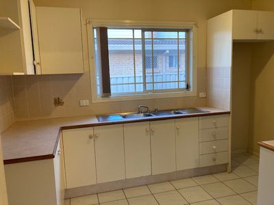 3 / 6 Park Road, Lake Illawarra