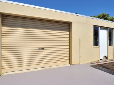 34 Hawker Street , Safety Bay