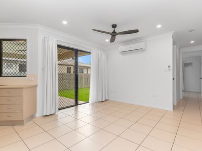 27 Sanderling Circuit, Kelso