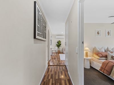 8 William St, Rochedale South