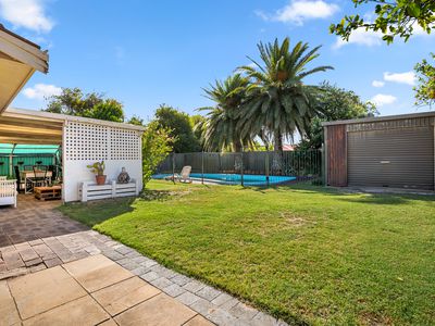 6 Ocean Place, Waikiki