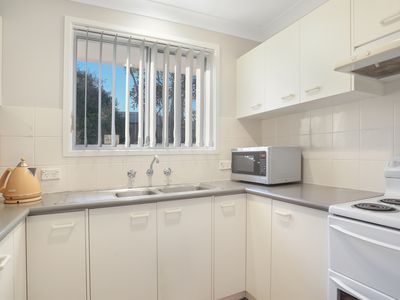 3 / 32 Roberts Avenue, Barrack Heights