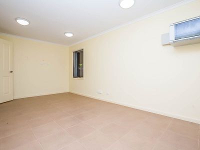 16 Delamere Place, South Hedland