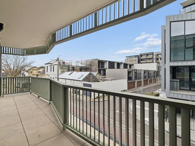 102 / 27 Aitken Street, Williamstown