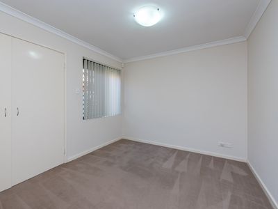 86C Walter Road West, Bedford