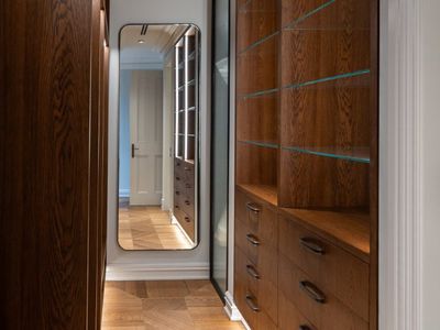 2 / 147 Darling Point Road, Darling Point