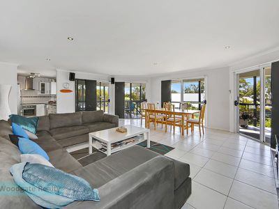 25 Coral Sea Dr, Woodgate