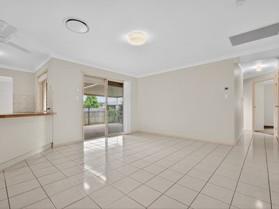 7 Job Place, Arana Hills