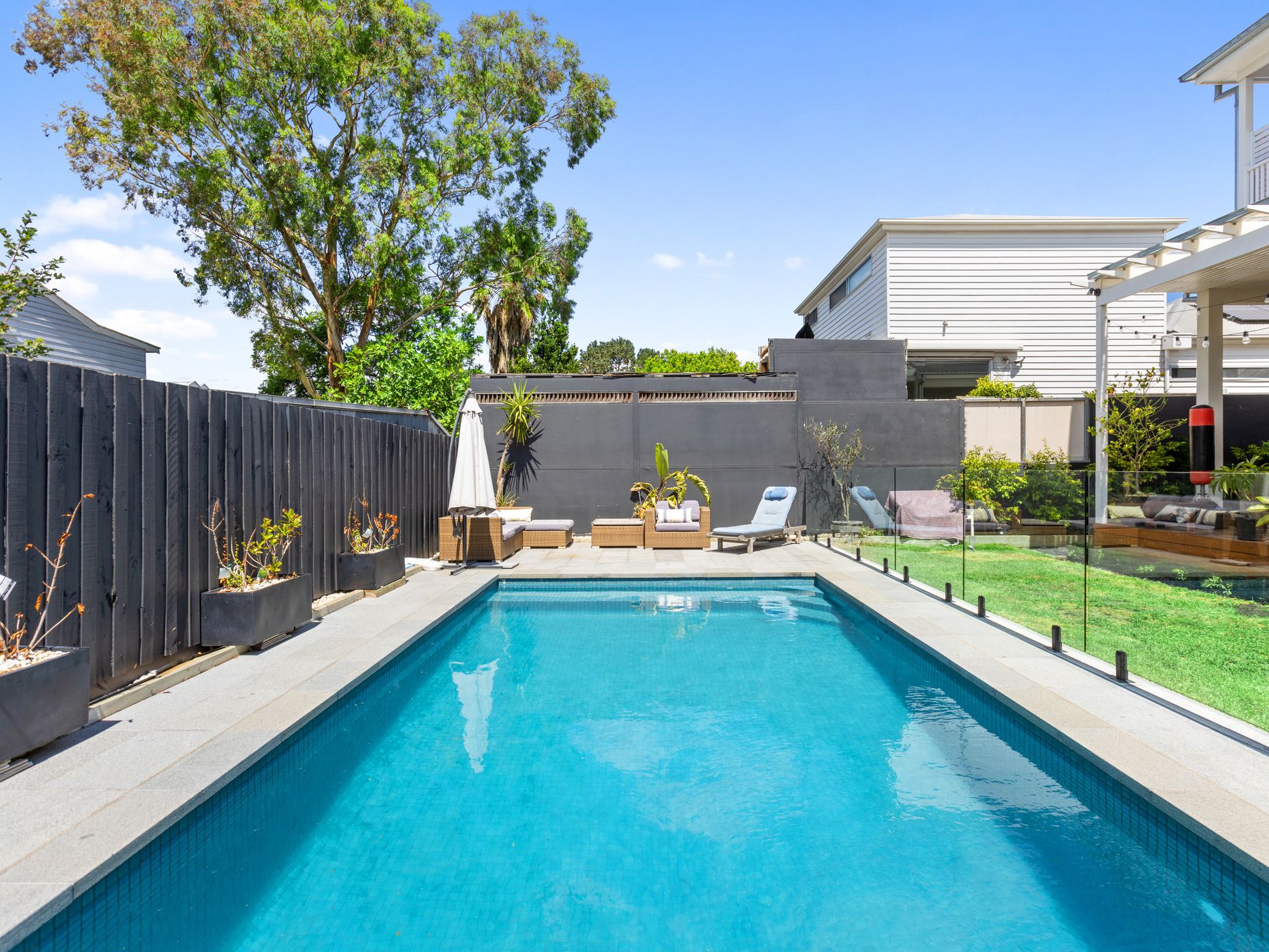 58 Alma Terrace, Newport