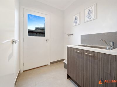 5 Statham View, Cranbourne West