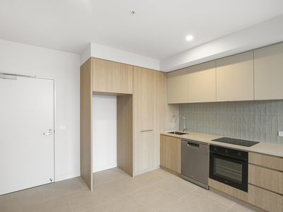 206/380 Bell Street, Preston