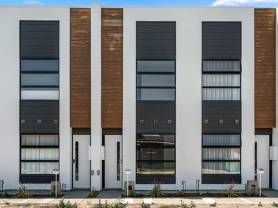 9E Elizabeth Street, Woodville West