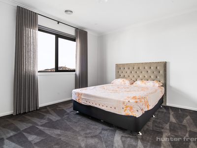 44 Mamic Boulevard, Fraser Rise