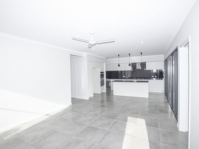 61 Perserverance Street, Redlynch