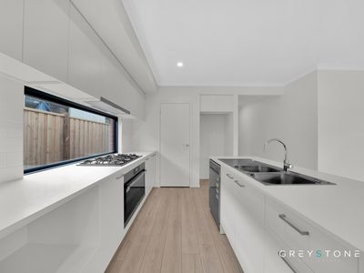 32 Crotone Avenue, Deanside