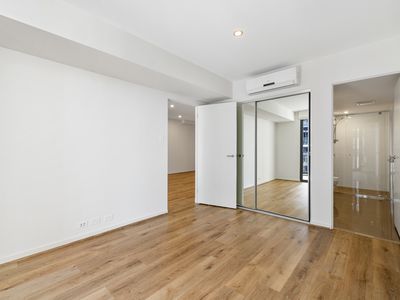 49 / 172 Railway Parade, West Leederville