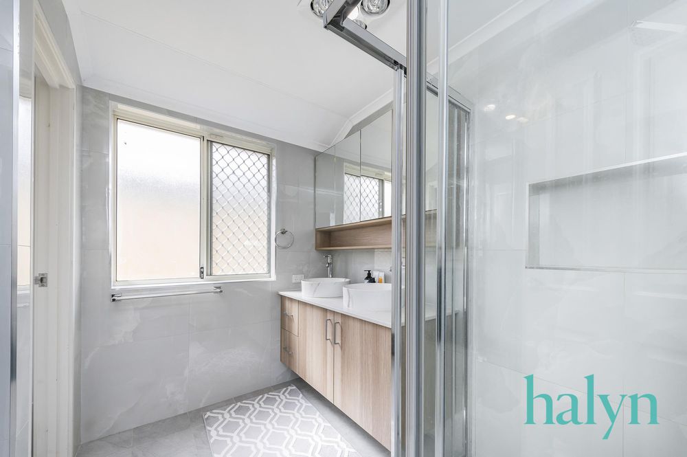 2 / 6 Bruning Road, Manning