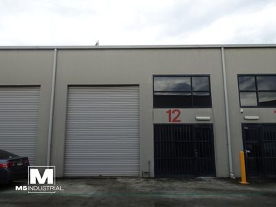 12 / 3 Kelso Crescent, Moorebank