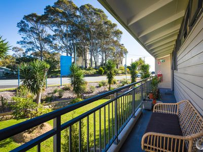 42 / 147 Princes Highway, Narooma