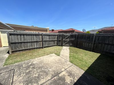 1/53 May Avenue, Altona Meadows