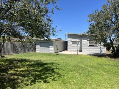 18 Autumn Street, Belmont