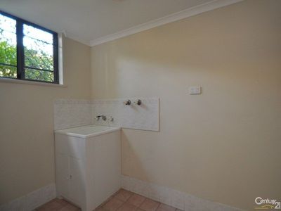 2 / 35 Quinn Street, Dubbo