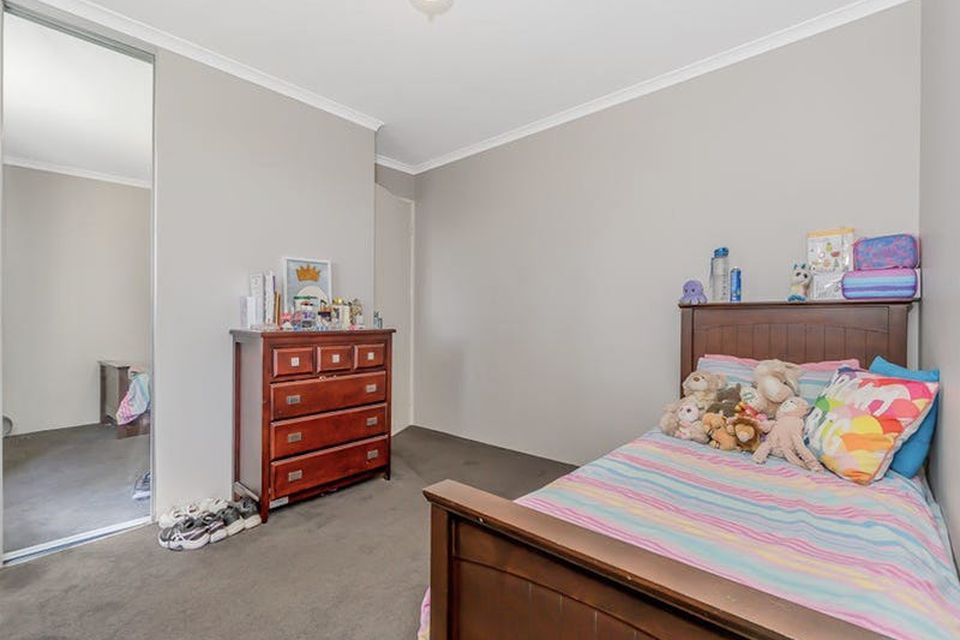 46 Wittecarra Crescent, Port Kennedy