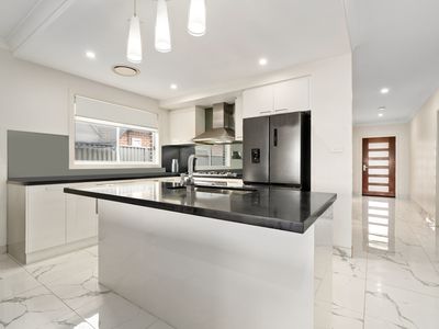 19 Thorpe Circuit, Oran Park