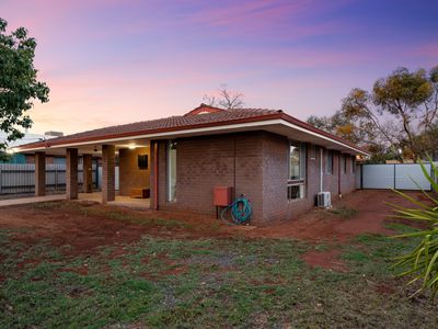 31 O'Connor Way, West Lamington