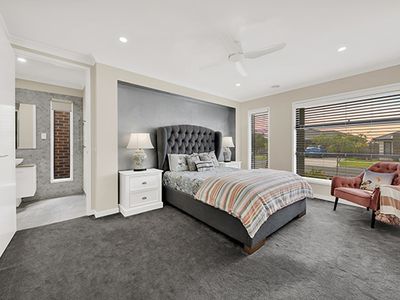52 Dajarra Avenue, Wyndham Vale
